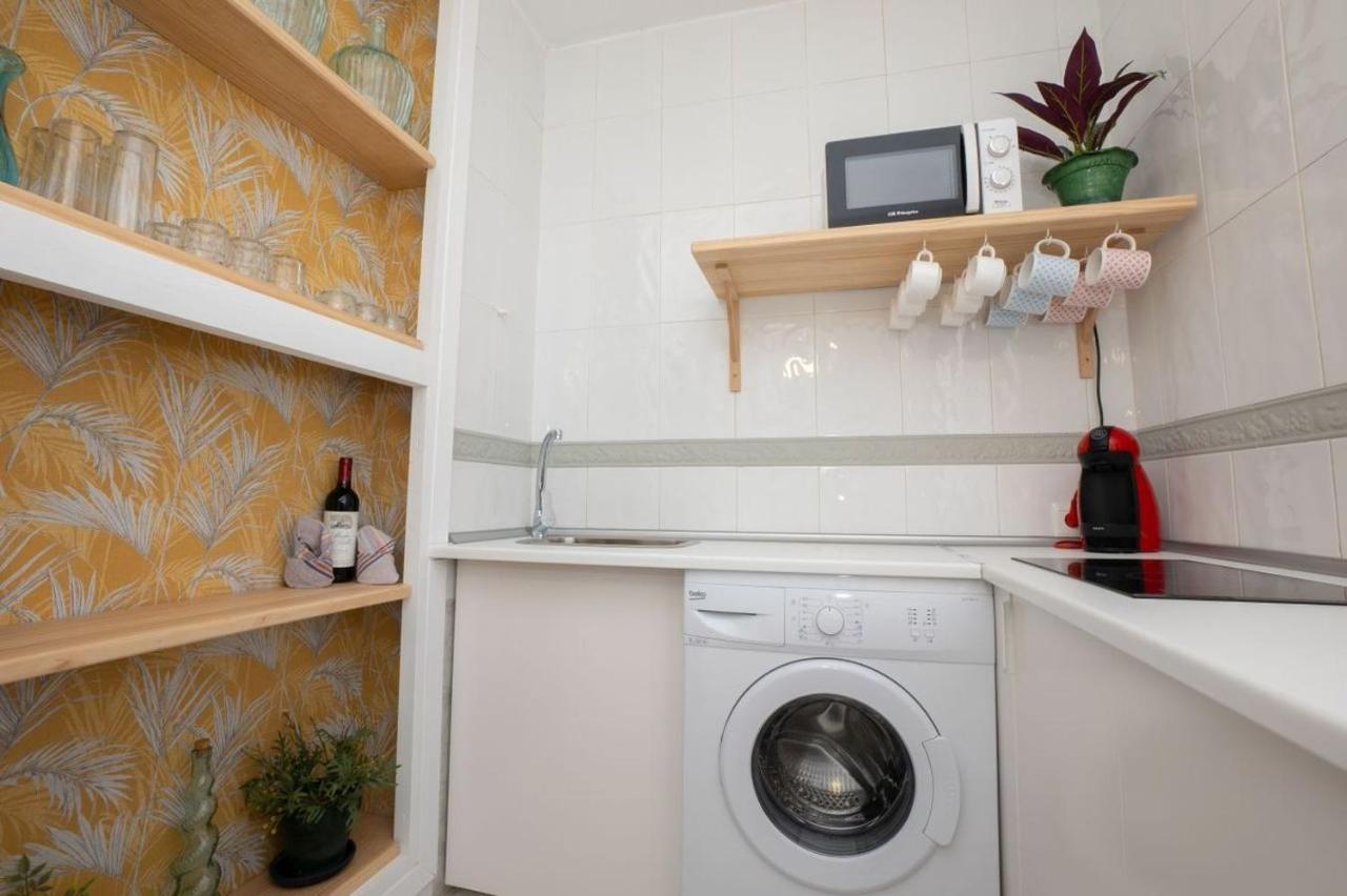 Appartement Delfin 5-8 Menyber à Nerja Extérieur photo