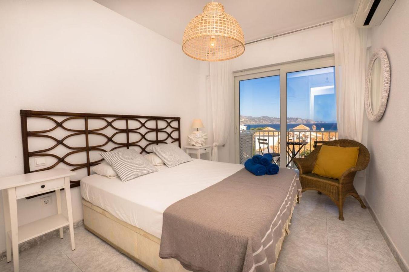 Appartement Delfin 5-8 Menyber à Nerja Extérieur photo